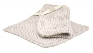 Gestrickte Topflappen in BIO von Solwang - Haushaltsreinigung.at